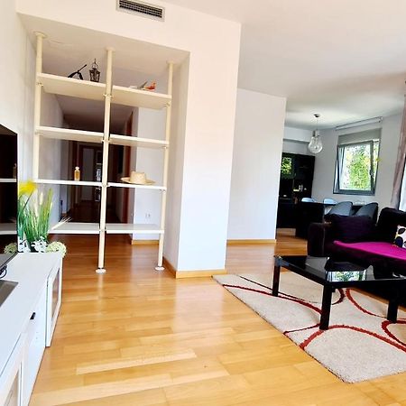 Forum-Ccib-Relax Flats 산트 아드리아 데 베소스 외부 사진