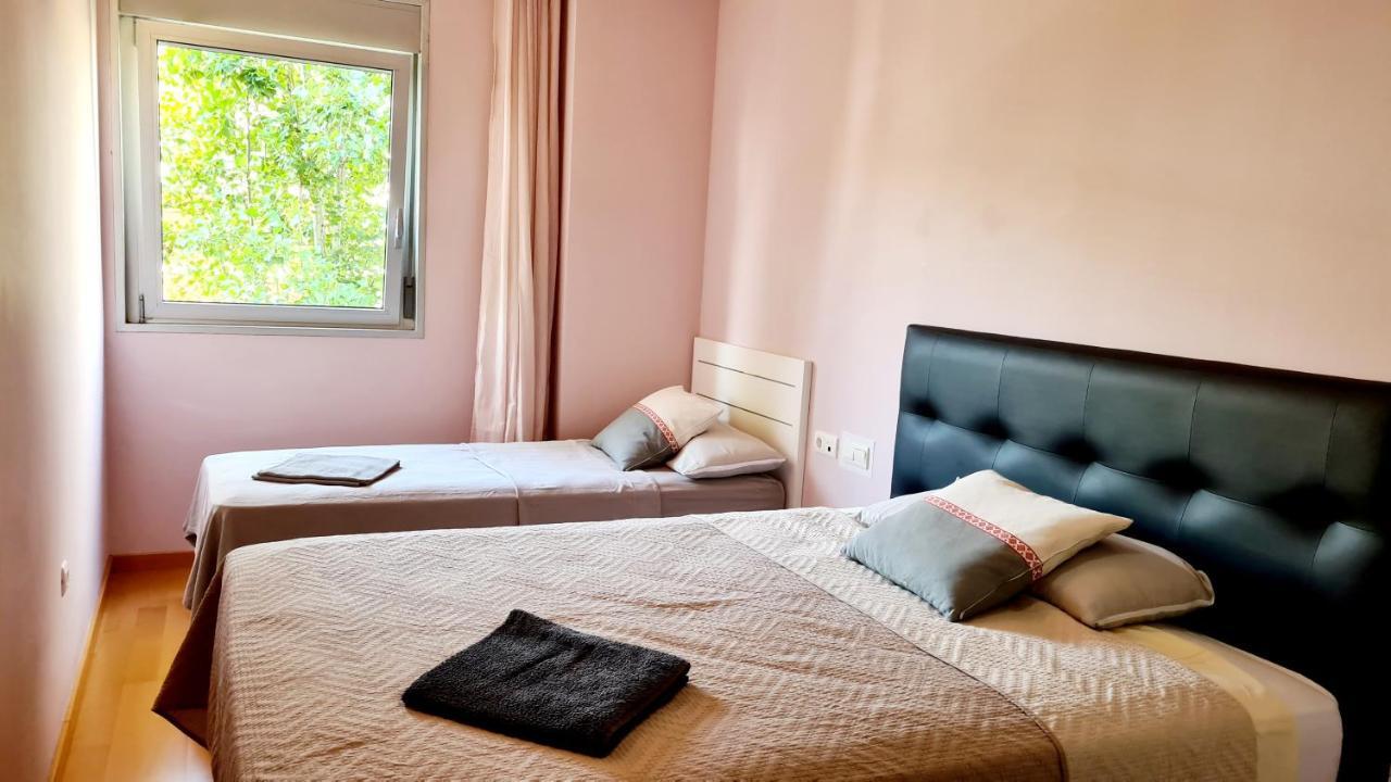 Forum-Ccib-Relax Flats 산트 아드리아 데 베소스 외부 사진